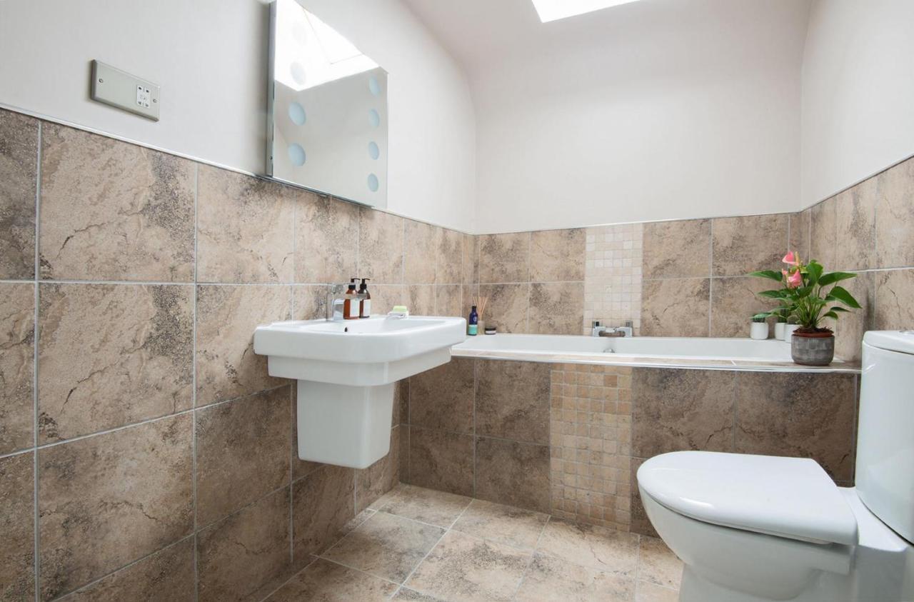 Unique 2 Bedroom In Flat Kirriemuir - Scotland Dış mekan fotoğraf